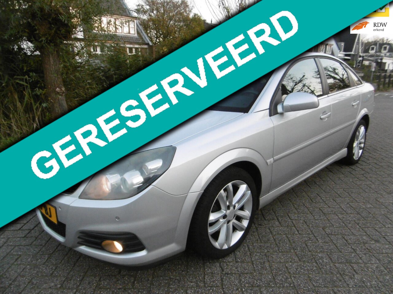 Opel Vectra GTS - 2.2-16V 155pk Exe Automaat Clima Cruise Trekhaak 1600kg - AutoWereld.nl