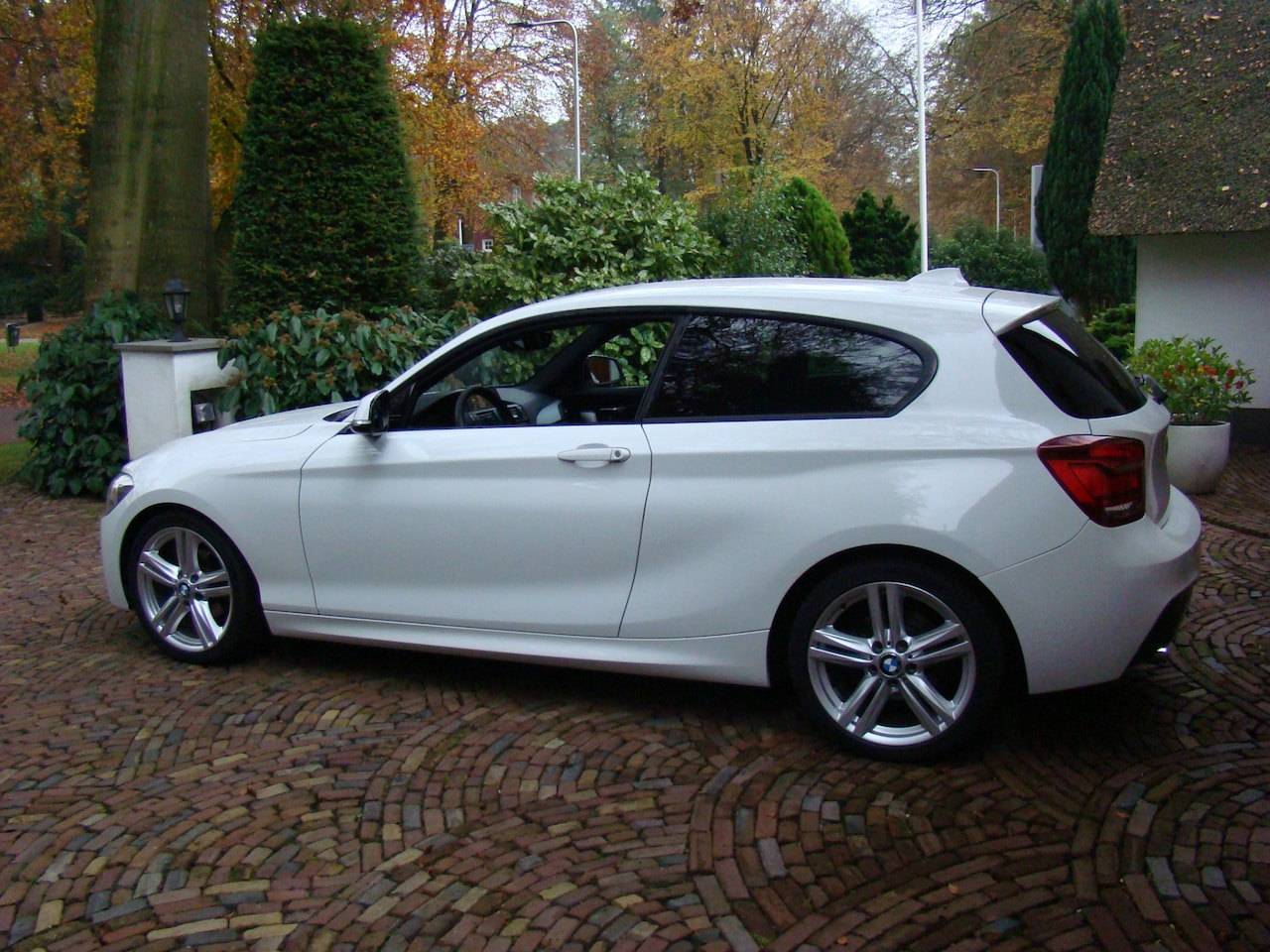 BMW 1-serie - 116i M Sport pakket - AutoWereld.nl