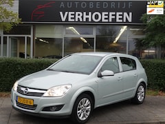 Opel Astra - 1.6 Edition - AUTOMAAT - NAP KM STAND - NAVIGATIE - CLIMATE / CRUISE CONTROL - 5 DEURS - M