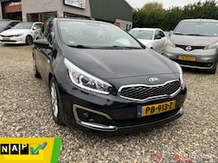 Kia Cee'd - 1.6 GDI ComfortPlusLine Navigator, LED