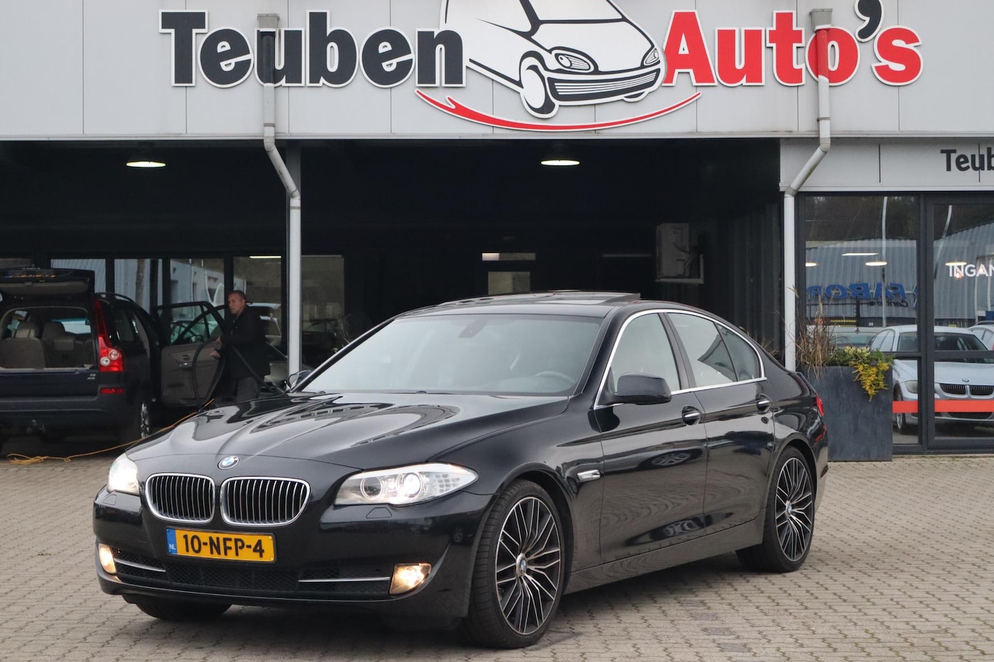 BMW 5-serie - 535i High Executive Head up display, Lederen interieur, Cruise control, Stoelverwarming, S - AutoWereld.nl