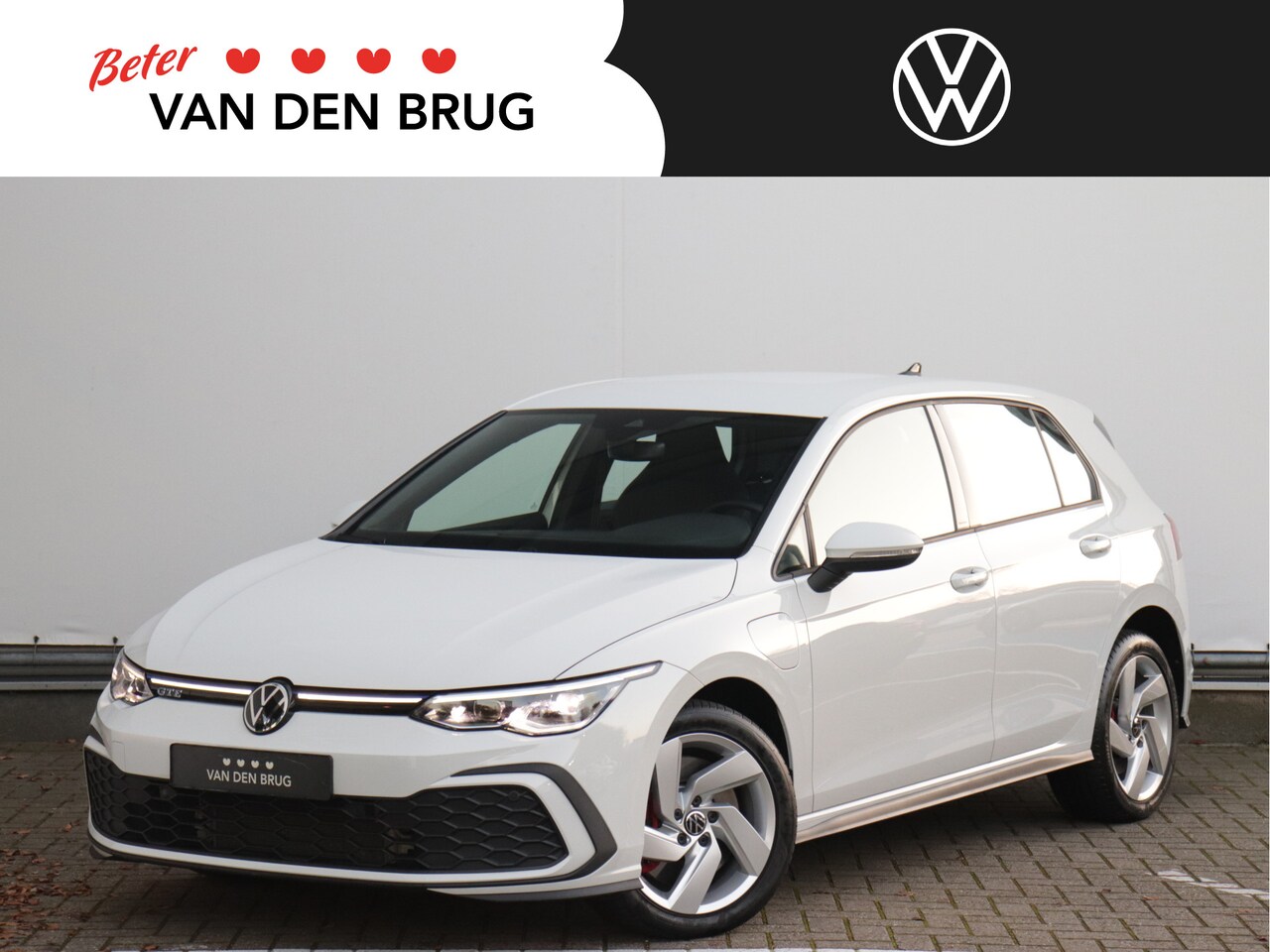 Volkswagen Golf - 1.4 eHybrid GTE 245pk Automaat | Navigatie | Climate control | Keyless | Adaptieve cruise - AutoWereld.nl