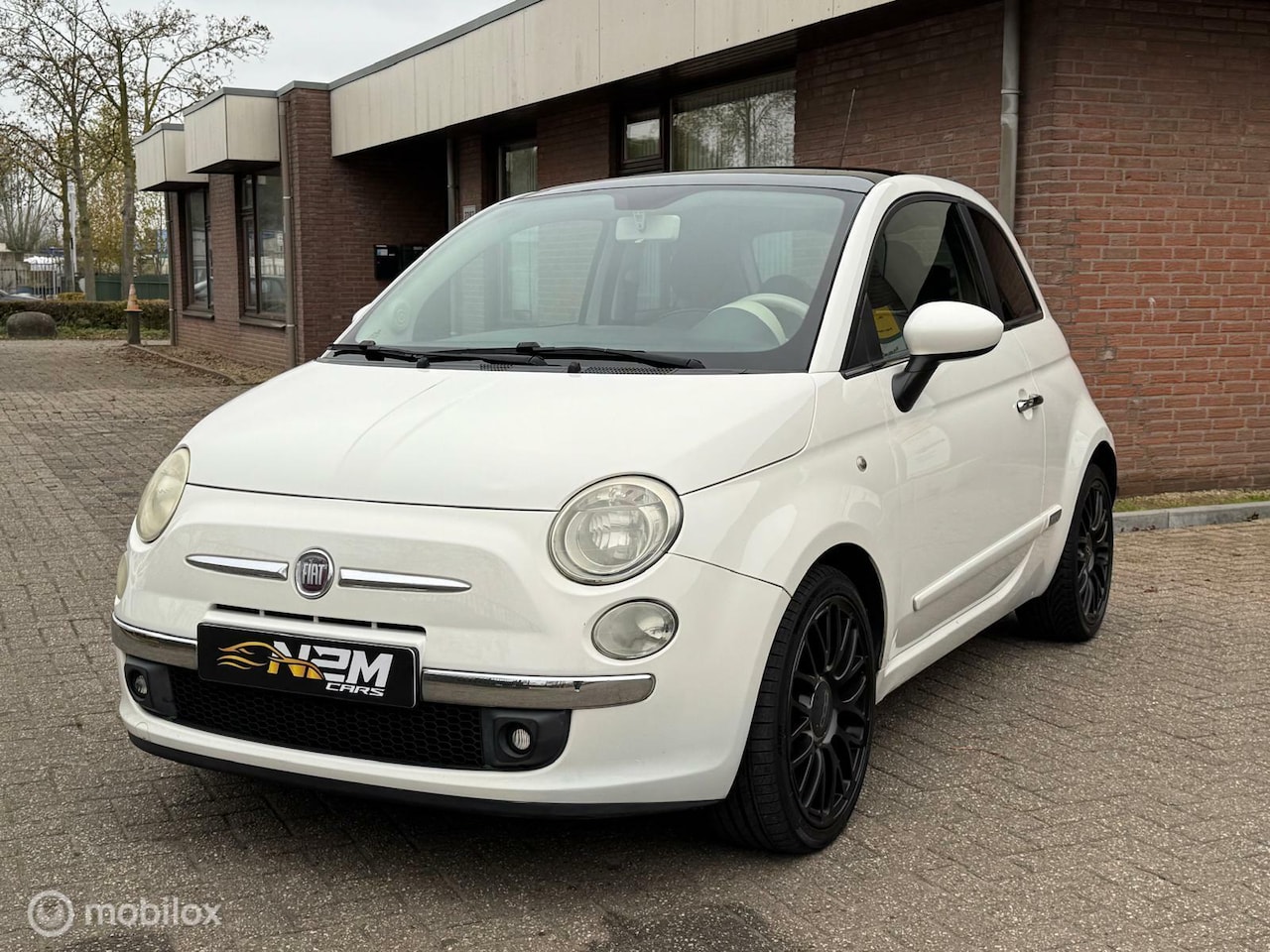 Fiat 500 - 1.2 Lounge |Autommat|NAP|AppleCarPlay - AutoWereld.nl