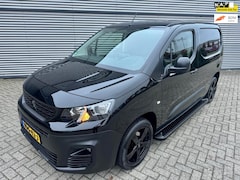 Peugeot Partner - 1.5 BlueHDI Premium BTW Auto /// BPM Vrij /// 3-zits uitvoering