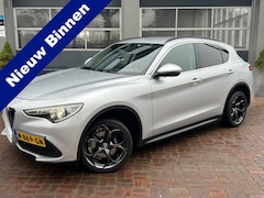 Alfa Romeo Stelvio - 2.0 T AWD Special Edition 20inch Bj 2018 4x4 281pk Dealer onderhouden