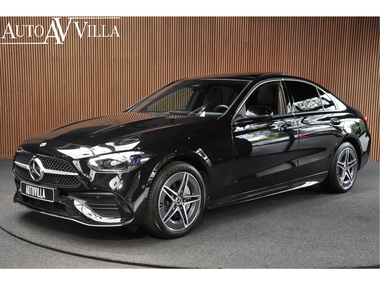 Mercedes-Benz C-klasse - C300 de AMG Pano Burmester HUD 360 ° Distronic Carplay  Keyless PTS Leer Navi BTW auto - AutoWereld.nl