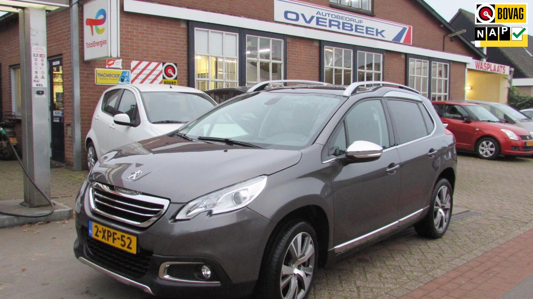 Peugeot 2008 - 1.6 VTi Féline 1.6 VTi Féline,Pano,ClimateControle - AutoWereld.nl