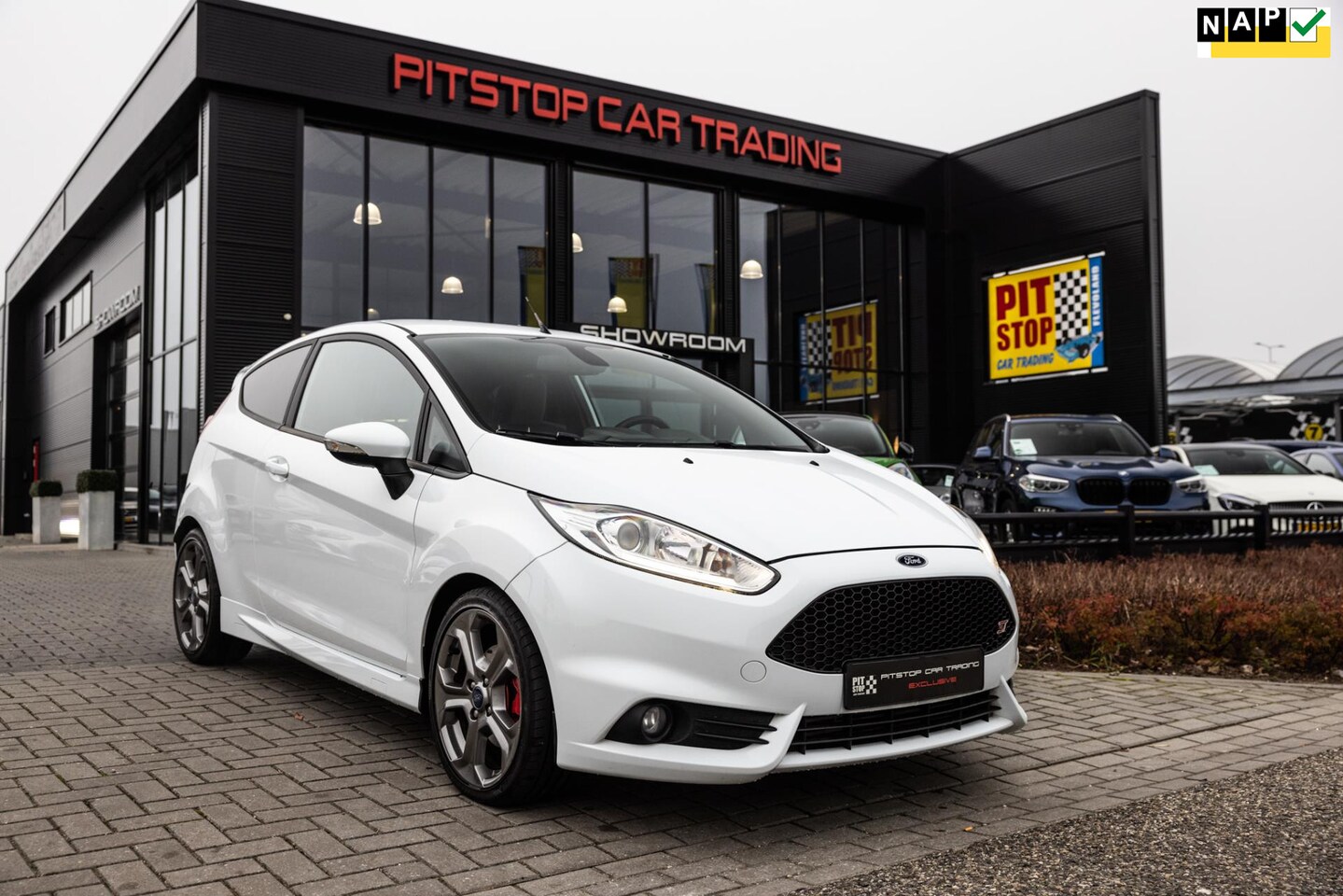 Ford Fiesta - 1.6 ST2 1.6 ST2, 182 PK, PDC, Stoelverwarming, Airco! - AutoWereld.nl