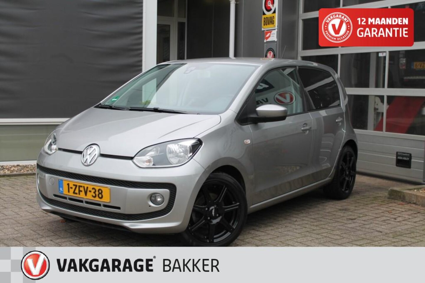 Volkswagen Up! - 1.0 MOVE UP! AUTOMAAT AIRCO CRUISE NAVI PDC - AutoWereld.nl