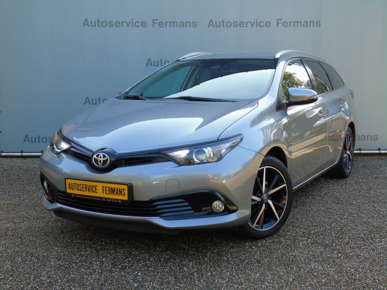 Toyota Auris - Auris 1.2 Turbo - 2019 - 69DKM - Navi - Camera - AutoWereld.nl