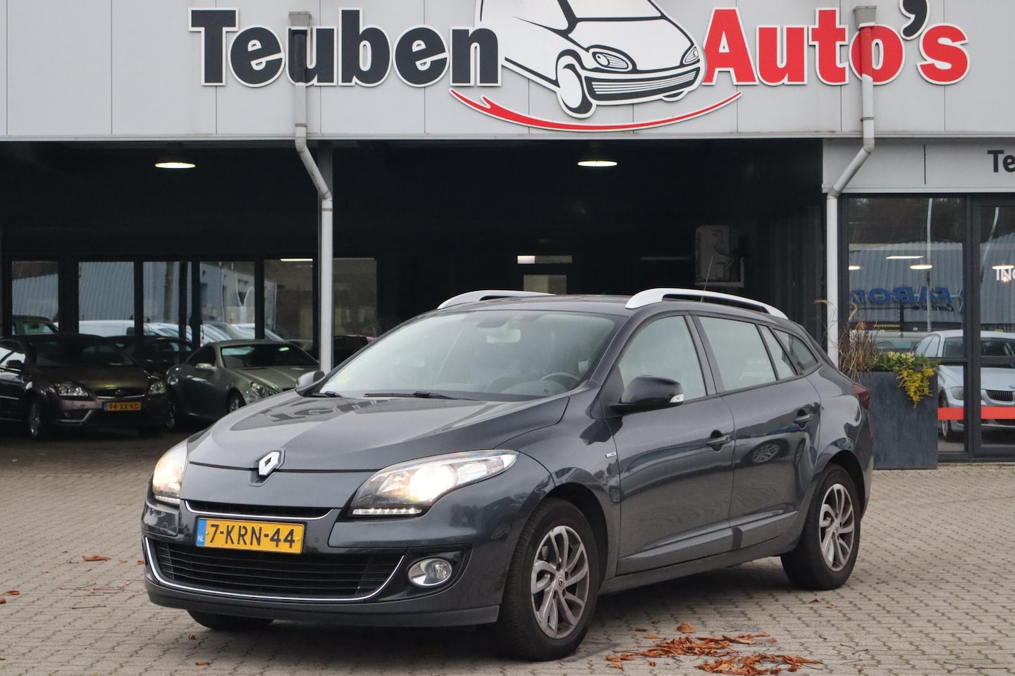 Renault Mégane Estate - 1.5 dCi Bose BTW Auto, Euro 5, Navigatie, Camera, Cruise control, Climate control, Trekhaa - AutoWereld.nl