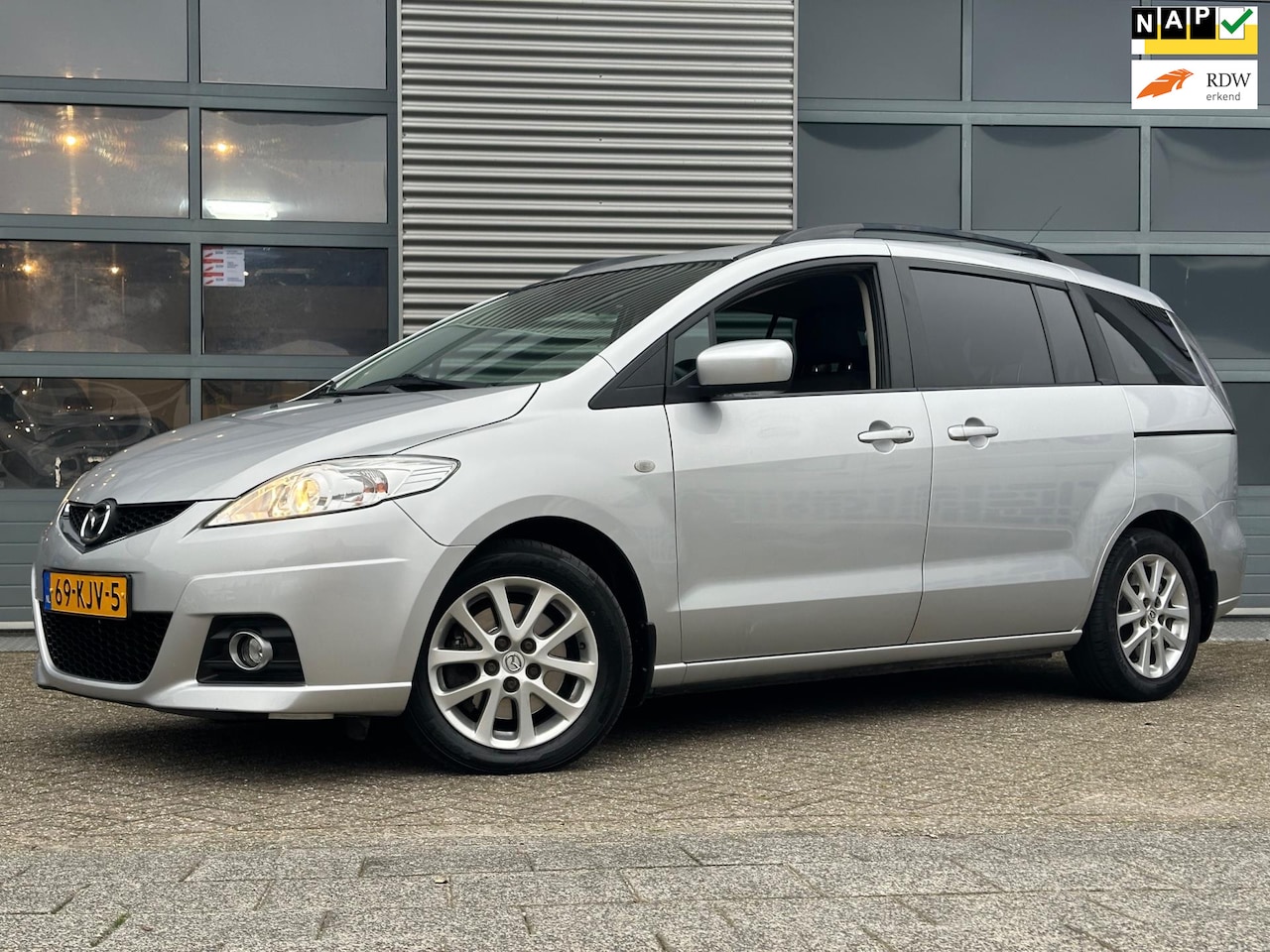 Mazda 5 - 2.0 Katano |7 pers. | NAVI | CRUISECR | Airco | NAP | APK - AutoWereld.nl