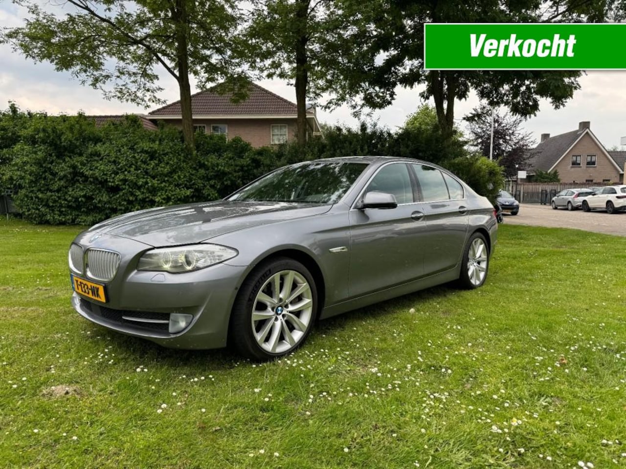 BMW 5-serie - 550 4.4 V8 Twin Turbo - bomvol opties - in nieuwstaat! - AutoWereld.nl