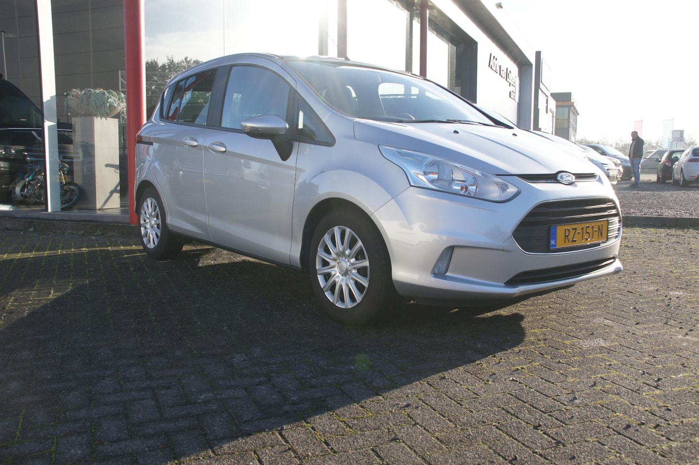 Ford B-Max - 1.0 EcoBoost Style 1.0 EcoBoost Style - AutoWereld.nl