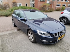 Volvo V60 - 2.4 D6 AWD Plug-In Hybrid Summum