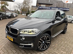 BMW X5 - XDrive30d High Executive *HEAD- UP*STANDKACHEL*STOEL+STUURVERW*PANO*ACHTERUIT. CAM*TREKHAA