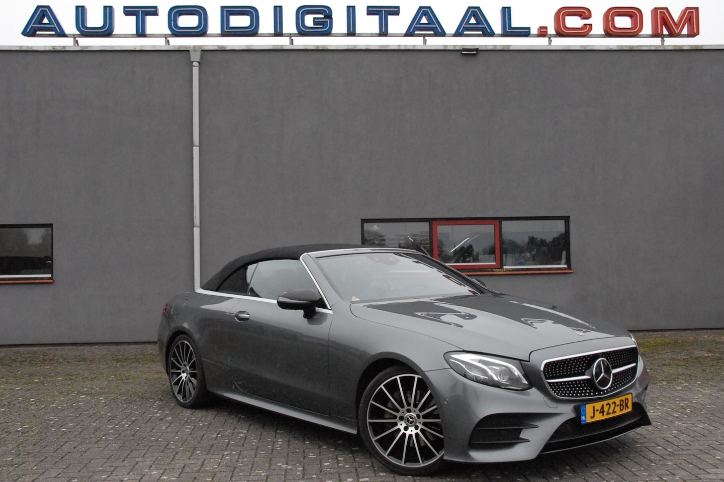 Mercedes-Benz E-klasse Cabrio - 200 Sport Edition AMG Sport-Edition/Burmester High End/Origineel NL/Volleder/Wide Screen - AutoWereld.nl