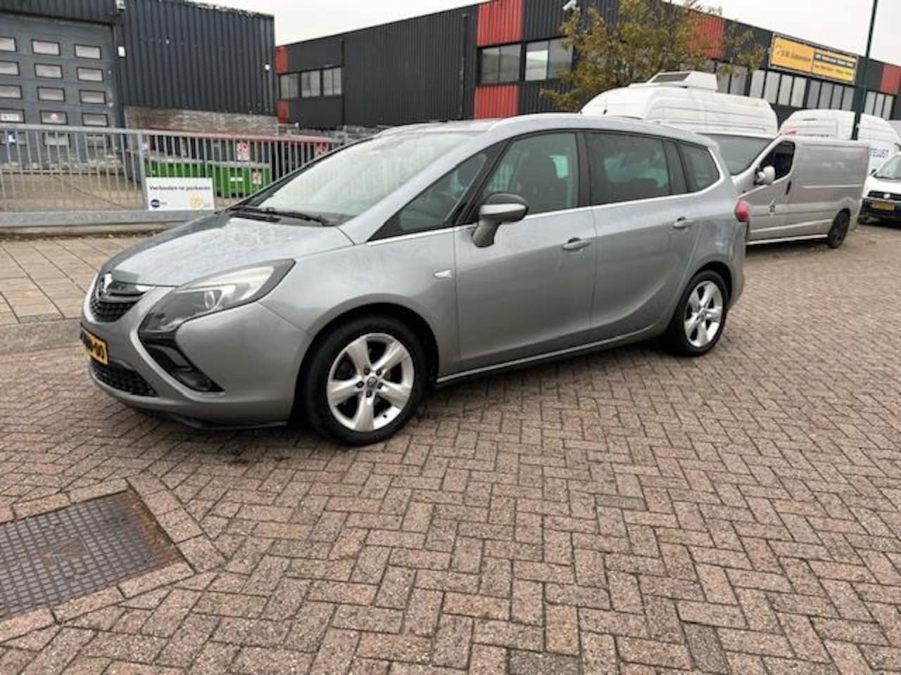 Opel Zafira Tourer - 1.6 CDTI Business+ 7p. - AutoWereld.nl