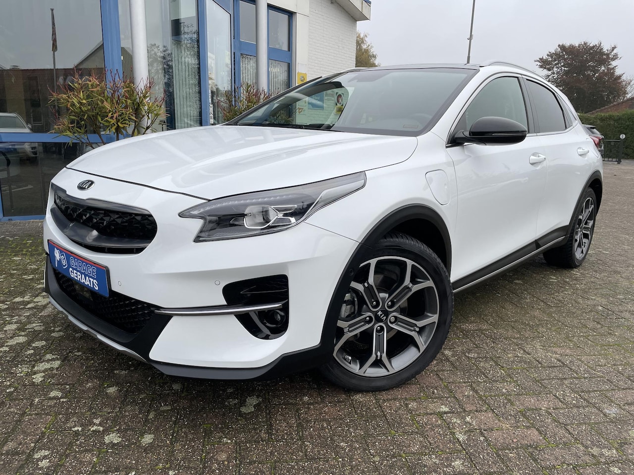 Kia XCeed - 1.6 GDi PHEV ExecutiveLine | Panoramadak, Stoel ventilatie, Digitaal Display, Lederen bekl - AutoWereld.nl