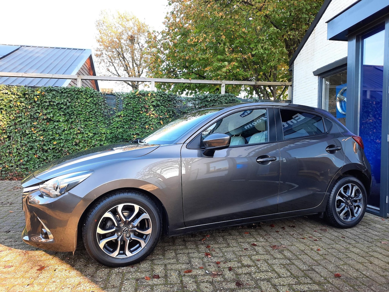 Mazda 2 - 1.5 Skyactiv-G SkyLease GT 1.5 Skyactiv-G Skylease GT Automaat, Leer, Led - AutoWereld.nl