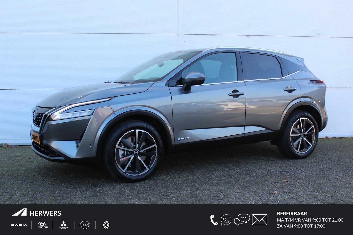 Nissan Qashqai - 1.5 e-Power Tekna / Panoramadak / Stoel- & Stuurverwarming / Navigatie + Apple Carplay/And - AutoWereld.nl