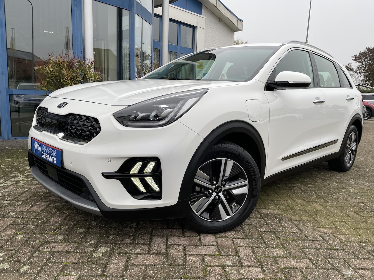 Kia Niro - 1.6 GDi PHEV DynamicPlusLine | Dodehoekherkenning, Digitaal Display, 1e eigenaar, Dealer o - AutoWereld.nl