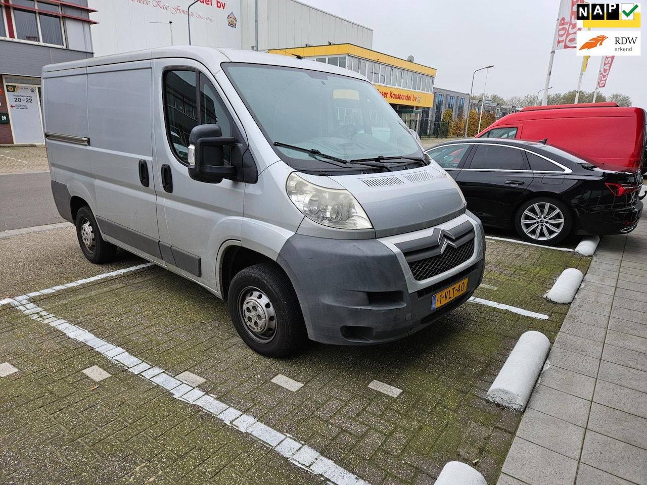 Citroën Jumper - 30 2.2 HDI L1H1 boekjes nap lage kilometerstand - AutoWereld.nl