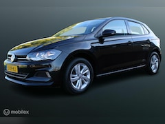 Volkswagen Polo - 1.0 TSI Comfortline, Ecc, Stoelverwarming, Trekhaak, Cruise, Navi, App connect, Pdc voor +