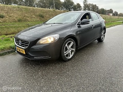 Volvo V40 - 1.6 T2 Summum