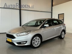 Ford Focus Wagon - 1.0 Ecoboost 74KwTrend AirCo|Cruise|Navi|CarPlay|PDC