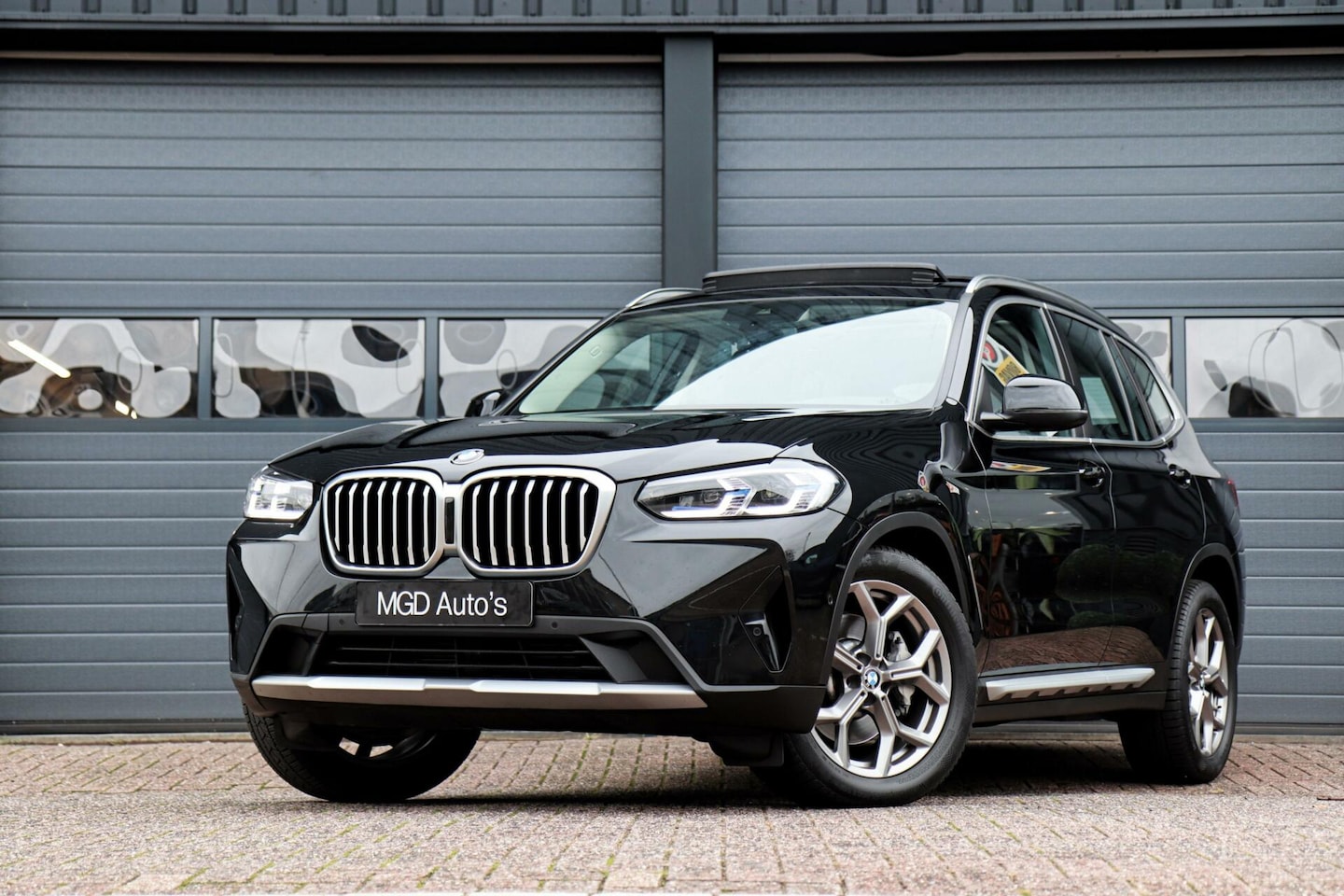 BMW X3 - xDrive30i xLine /LASERLIGHT/PANODAK/CAMERA/KEYLESS/CARPLAY/VIRTUAL/ELEK. KLEP! - AutoWereld.nl