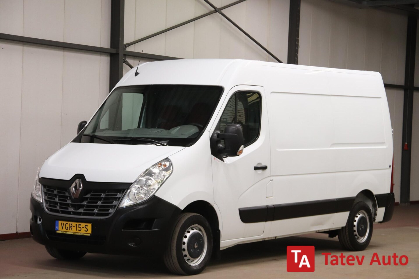 Renault Master - T35 2.3 dCi L2H2 T35 2.3 dCi L2H2 EURO 6 - AutoWereld.nl