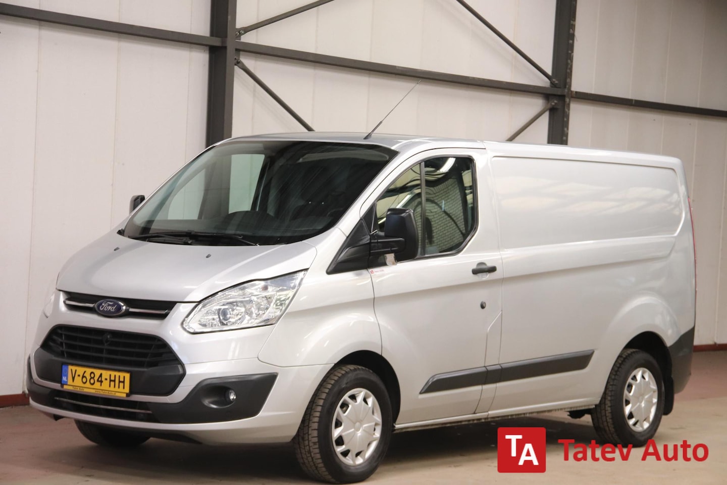 Ford Transit Custom - 2.0 TDCI EURO 6 AIRCO CRUISE CONTROL - AutoWereld.nl