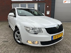 Skoda Superb Combi - 1.8 TSI / Leder / PDC / Memory / Cruise / Clima