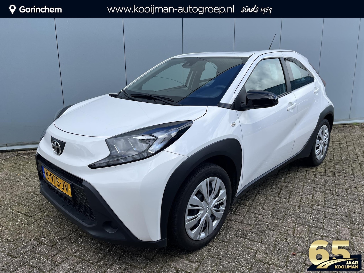 Toyota Aygo X - 1.0 VVT-i MT Play | 1e Eigenaar | Nieuw Geleverd | BTW'er | Apple Carplay / Android Auto | - AutoWereld.nl