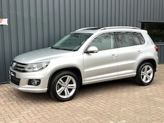 Volkswagen Tiguan - 1.4 TSI R-Line Edition AUTOMAAT/49.725 KM/