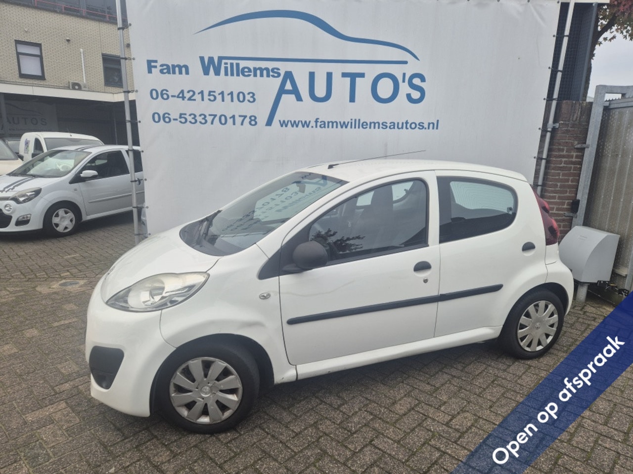 Peugeot 107 - 1.0 Access Accent 5 drs Airco - AutoWereld.nl