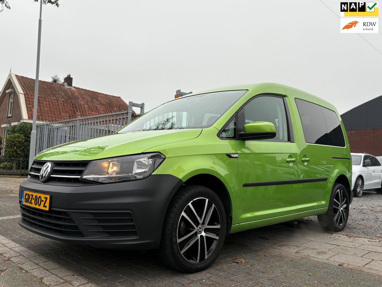 Volkswagen Caddy - 1.2 TSI rolstoelvervoer 3+1 | 62.414 KM | - AutoWereld.nl