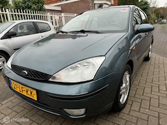 Ford Focus - 2.0-16V Trend