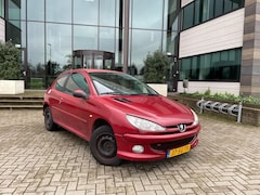 Peugeot 206 - 1.4 | Airco | Elektrische ramen