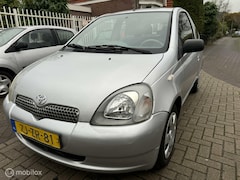 Toyota Yaris - 1.0-16V VVT-i Sol