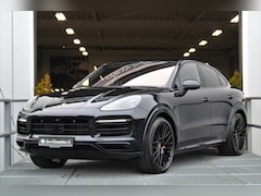 Porsche Cayenne Coupé - 3.0 E-Hybrid SportDesign Platinum Edition 462pk Pano 18-wegs Sportuitlaat Stoelventilatie