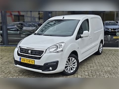 Peugeot Partner - 120 1.6 BlueHDi 100 L1 Première S&S + AIRCO + LM VELGEN + CAMERA + NAVIGATIE + CRUISE