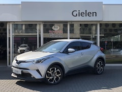 Toyota C-HR - 1.8 Hybrid Style | Dodehoekherkenning, Parkeersensoren, Stoel + Stuurverwarming, Keyless,