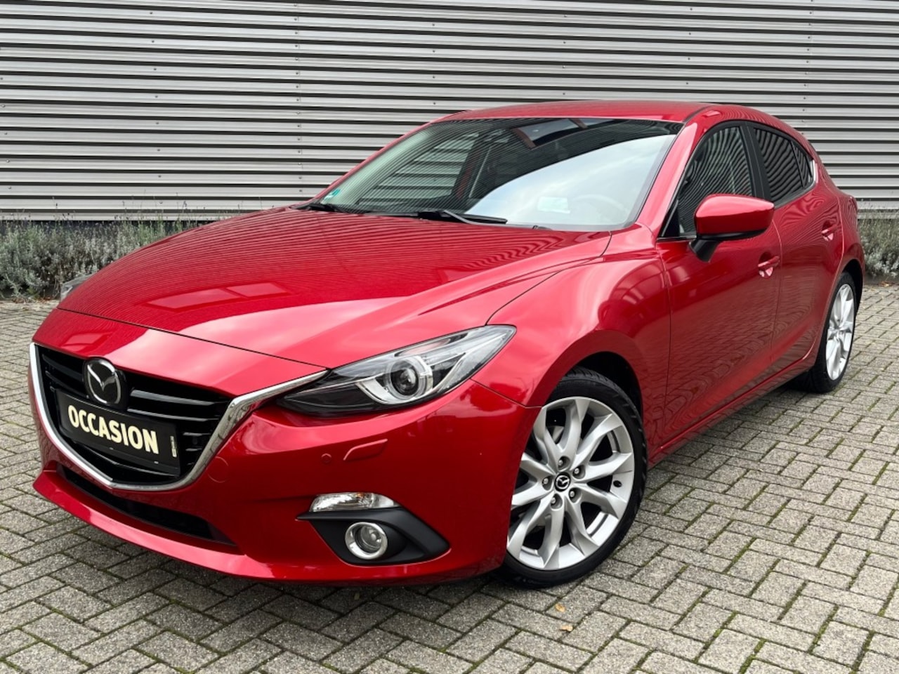 Mazda 3 - 2.0 GT-M Automaat Leder Head-up Navi PDC Xenon Bose - AutoWereld.nl