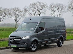 Mercedes-Benz Sprinter - 319 3.0 V6 L2H2 Automaat, LED, Mbux 10, Airco, Euro6, 190 PK