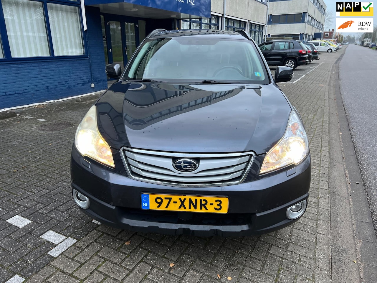 Subaru Legacy Touring Wagon - 2.5i Executive 2.5i Executive ((( automaat/leder ))) - AutoWereld.nl