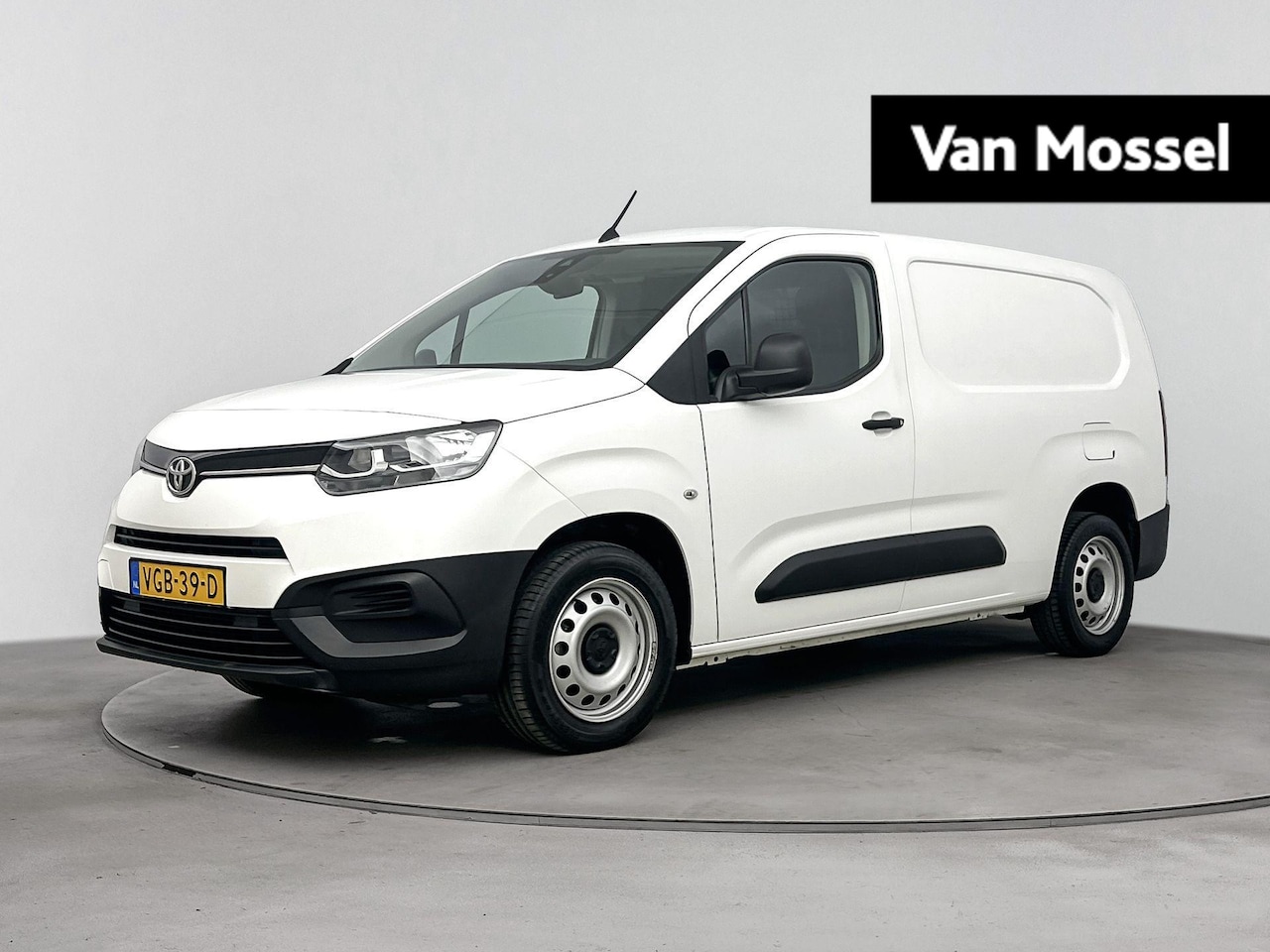 Toyota ProAce City - 1.5 D-4D 130pk Cool Comfort Long | 2-zitsbank | Cruise control | Airco | Bluetooth | Autom - AutoWereld.nl