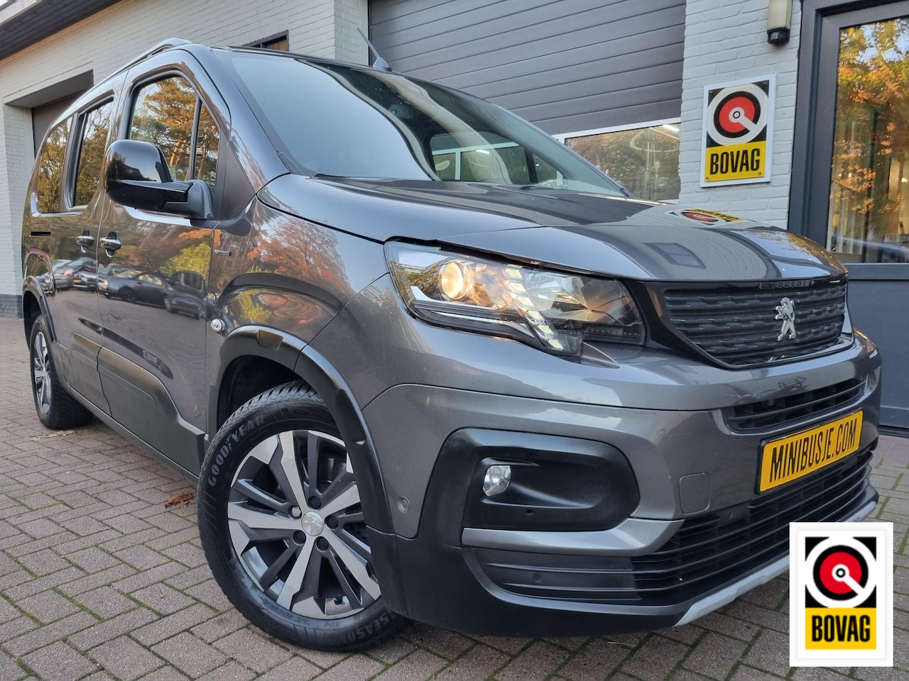 Peugeot Rifter Long - 1.2 Puretech Long GT-Line 7pers. NAVI / CAMERA - AutoWereld.nl