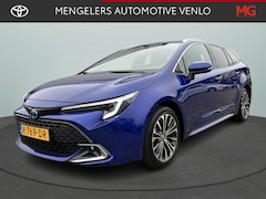 Toyota Corolla Touring Sports - 1.8 Hybrid First Edition Climate Control / Navigatie / Camera / Elektr. Kofferklep